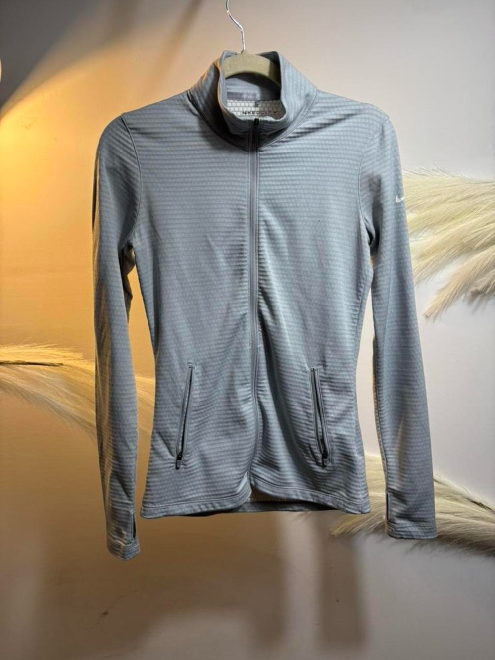 (#96) Nike Gray Slim Full-Zip Performance Jacket